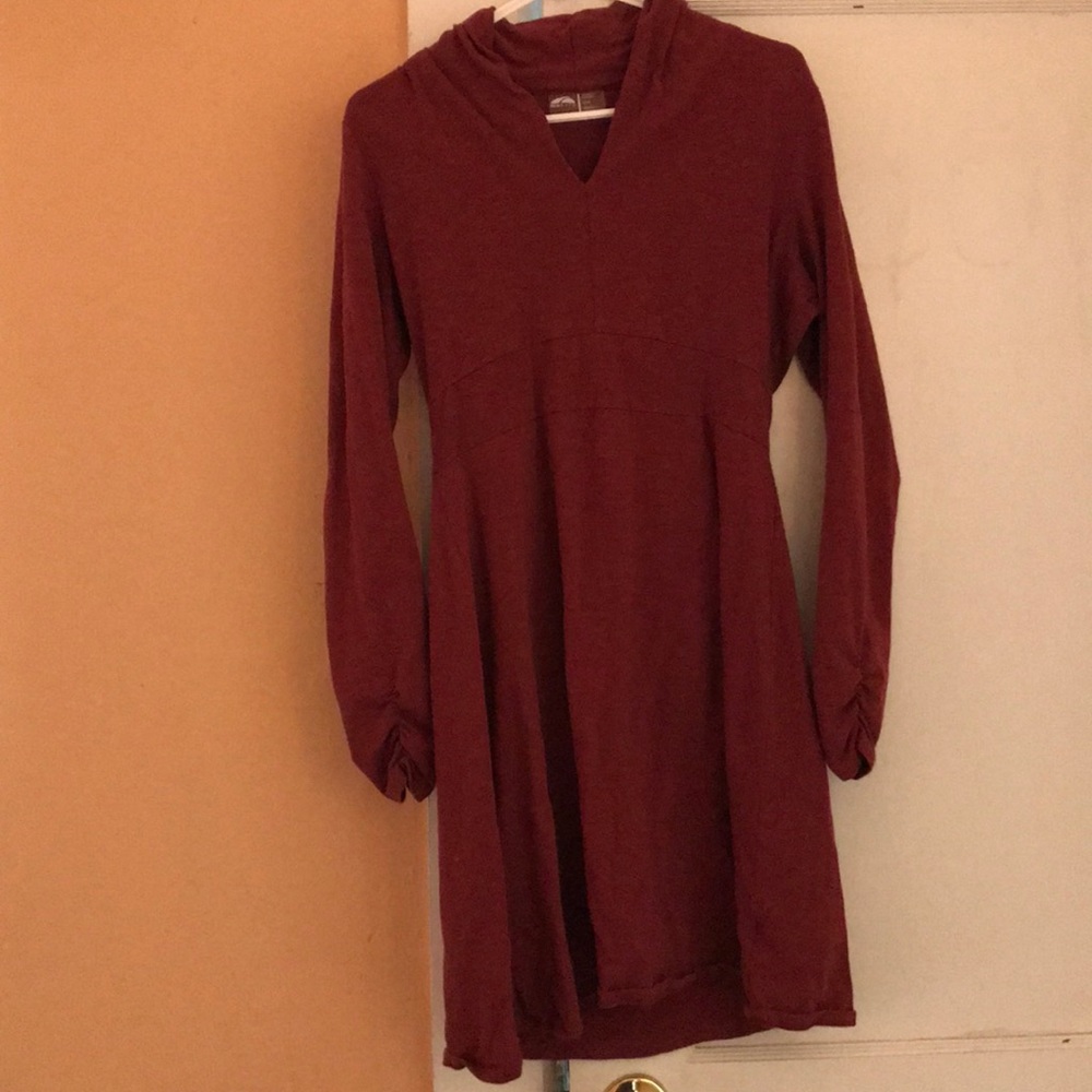 GoLite Women’s Dress - Picture 5 of 6